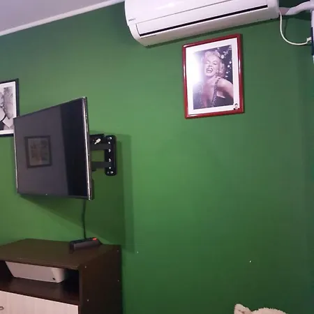 Casa Lui Mihai Apartment *